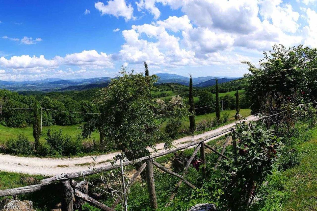 Agriturismo Montesalce Губбио Экстерьер фото