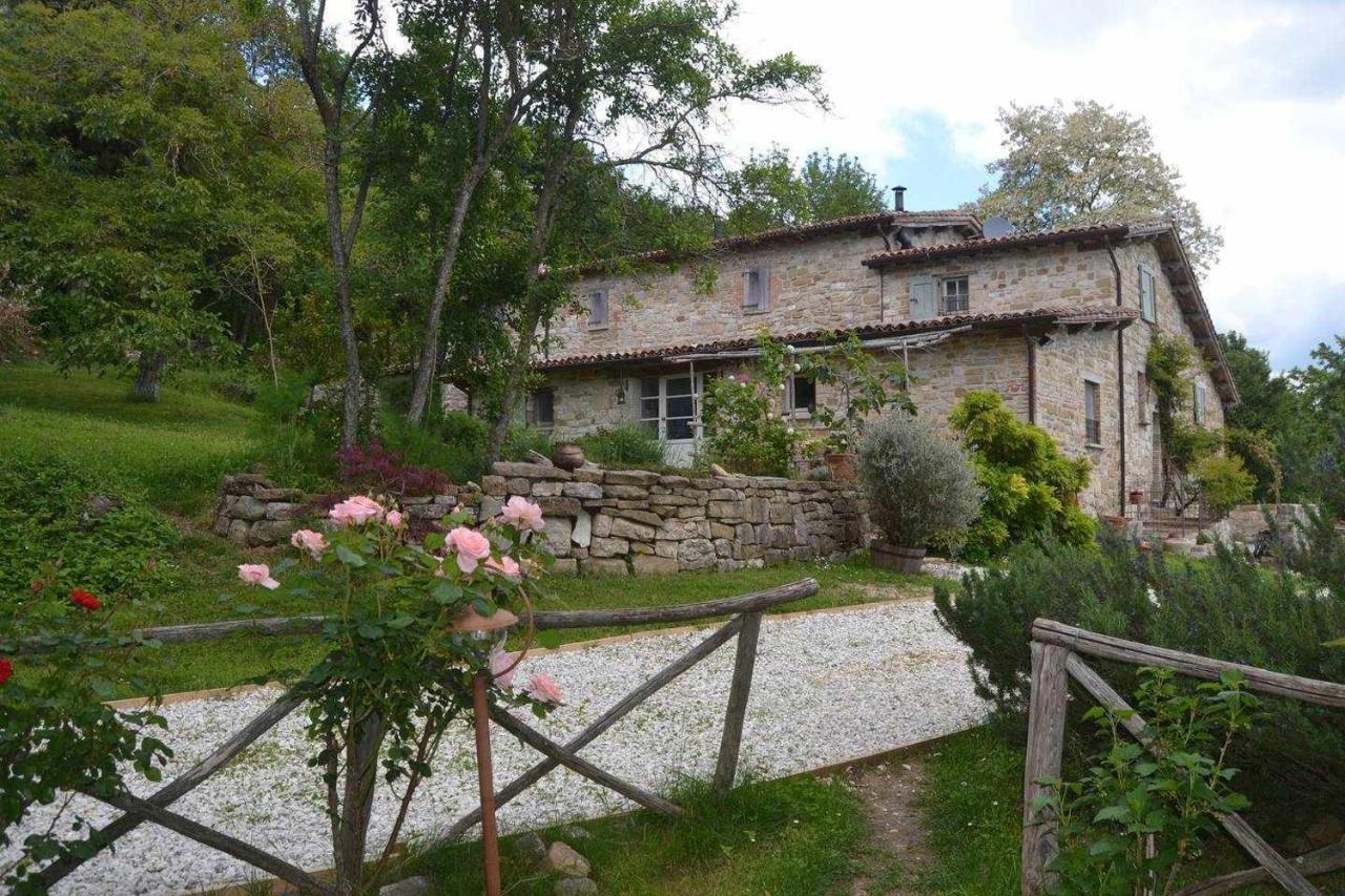 Agriturismo Montesalce Губбио Экстерьер фото
