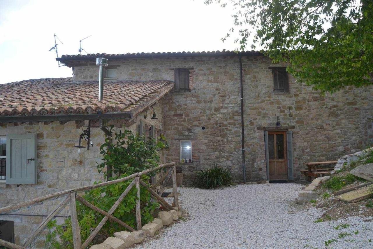 Agriturismo Montesalce Губбио Экстерьер фото