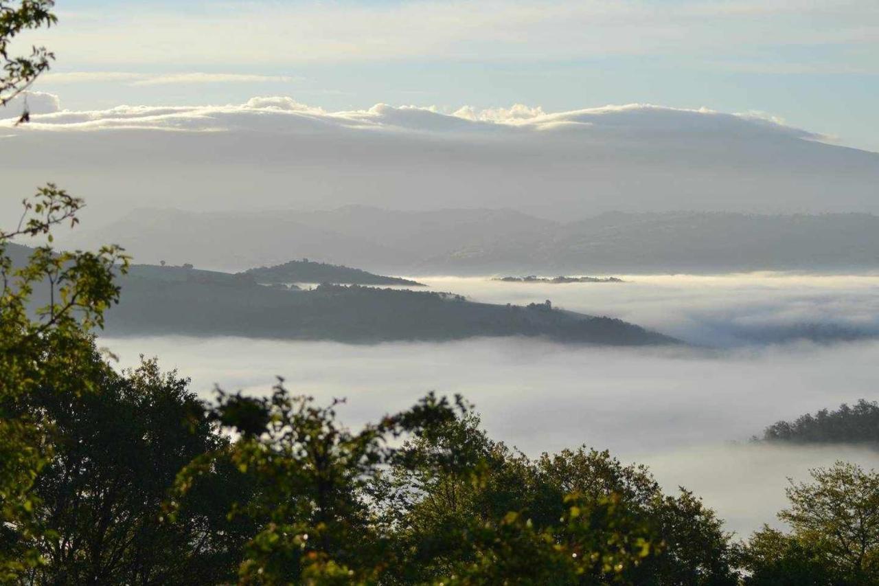 Agriturismo Montesalce Губбио Экстерьер фото
