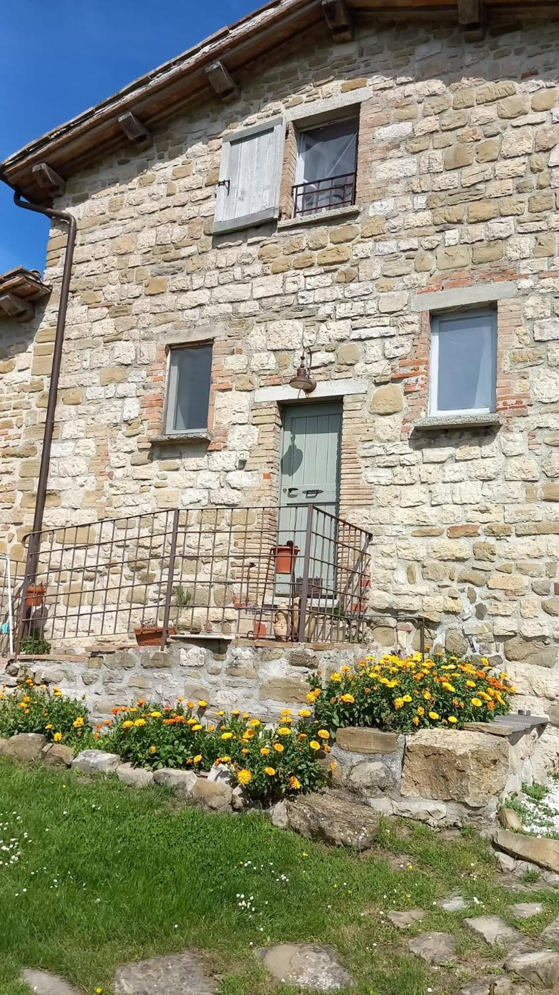 Agriturismo Montesalce Губбио Экстерьер фото