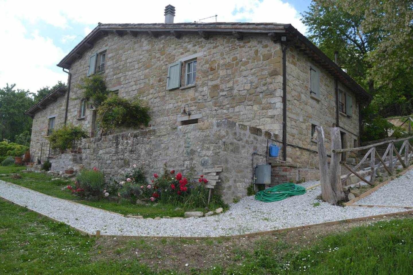 Agriturismo Montesalce Губбио Экстерьер фото